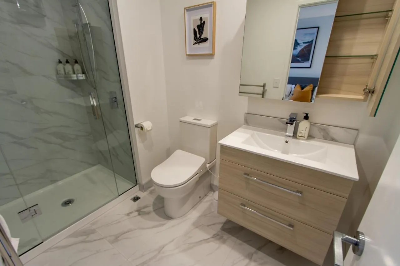Luxurious Inner City 2 Bed Pad Christchurch